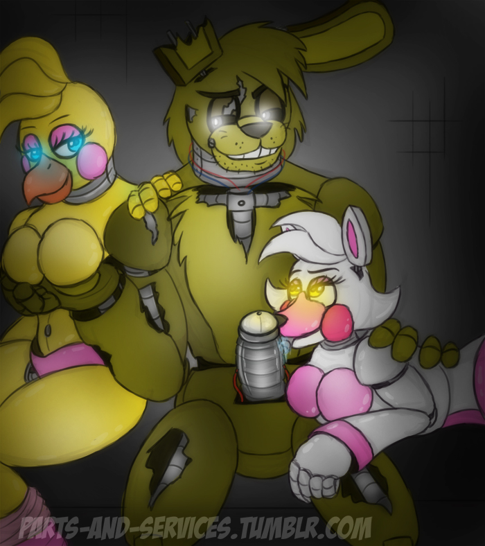 fnaf mangle chica toy or Happy tree friends anime flippy and flaky